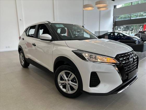 NISSAN KICKS PLAY 1.6 16V FLEXSTART ACTIVE PLUS XTRONIC